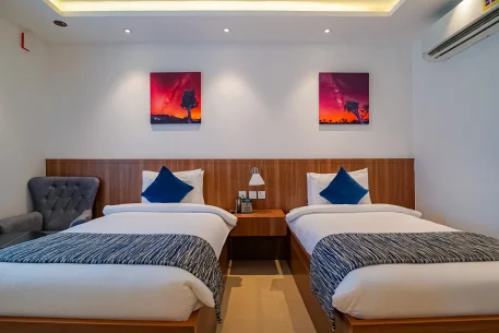 Standard Twin Room